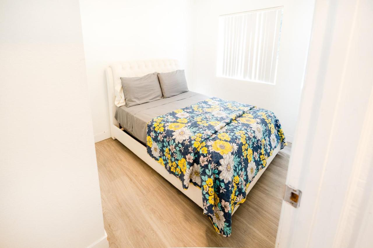 Hollywood/Koreatown 2 Bedroom With Parking ロサンゼルス エクステリア 写真